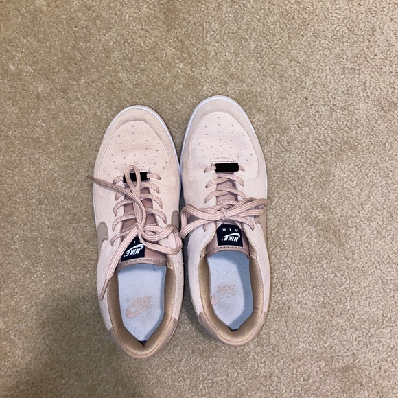 Nike Airforce 1 Sage Low - Picture 4 of 4